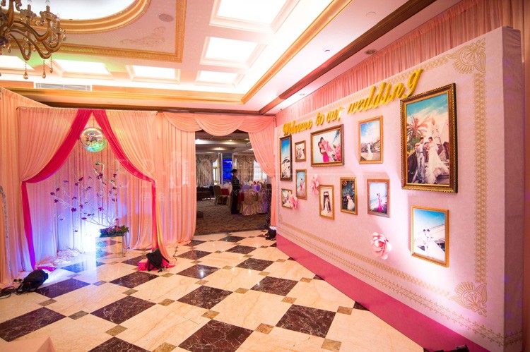 【北京伊洛斯】“香奈儿COCO少女”主题婚礼；爱情本身不分年龄与地域，只因相遇之初，那回眸一瞬，便注定了两人此生的姻缘纵使万水千山，也无法阻碍。 伊洛斯婚礼策划公司（Eros Wedding Service）率先把欧美浪漫随心的婚庆模式引入中国，并结合日韩的细腻情怀而不失中国元素，贴近新人的需求。致力于打造个性化的婚礼策划服务，以满腹高端客户群的需求。它让每个婚礼庆典格外与众不同——个性、时尚、创新。