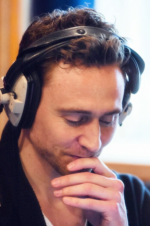 Tom Hiddleston