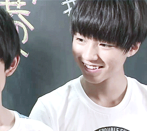 TFBOYS王俊凯 无条件的喜欢你