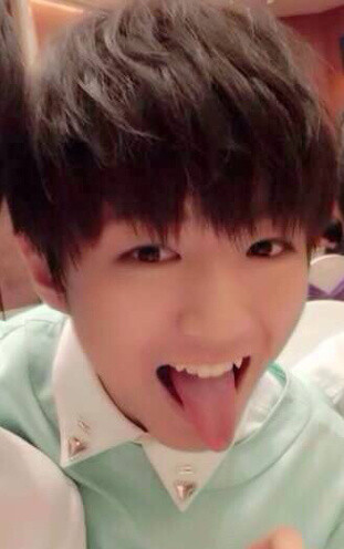 TFBOYS王俊凯。 cr.饼饼Yb