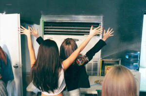 【T-ara 朴智妍 朴孝敏】《Sugar Free（无糖）》MV拍摄现场图