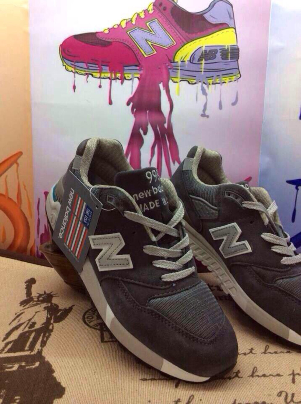 ¥370 New Balance 独家款 M998 英产 元祖灰 经典再现 码数: 40-44.赶紧抛单！免费配送NB袋子 袜子 银联小票！