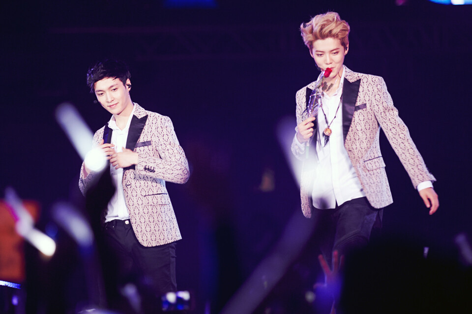 exo张艺兴lay鹿晗luhan