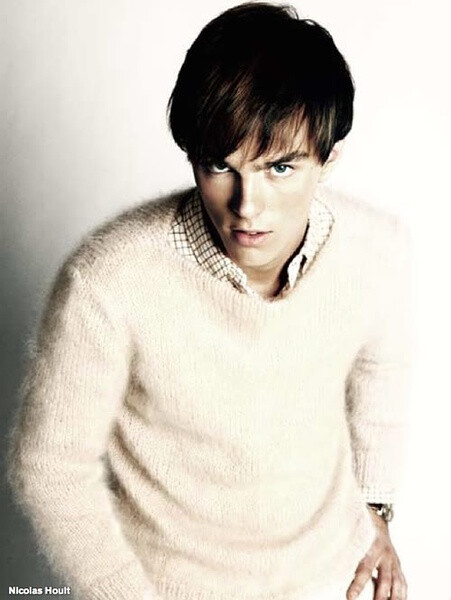 尼古拉斯·霍尔特 Nicholas Hoult