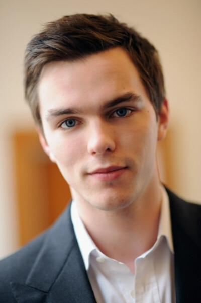 尼古拉斯·霍尔特 Nicholas Hoult