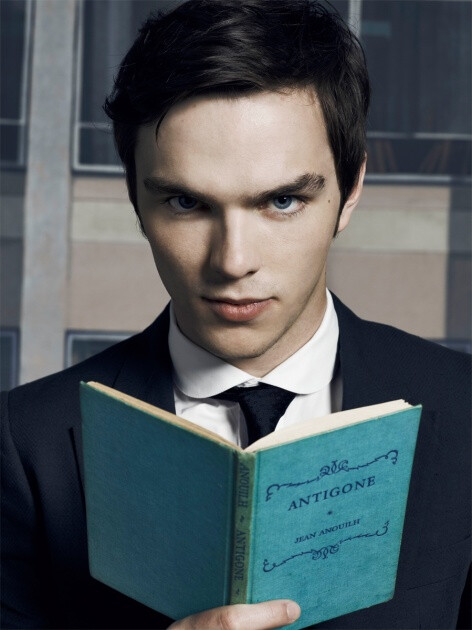 尼古拉斯·霍尔特 Nicholas Hoult