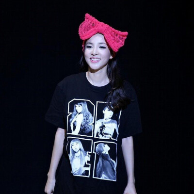 2NE1 sandara