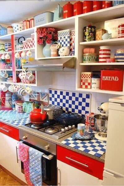 厨房那些彩彩的瓶瓶罐罐