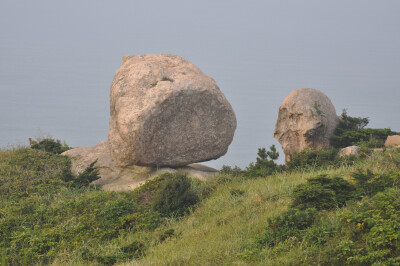 重庆爱薇新婚 东极岛婚纱旅拍 座沉睡的島，一個聖潔的夢，一個接受了飛雪的洗禮，一個接受了白浪的洗禮…… 海之角，天之涯