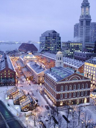波士顿是现代与传统交织的学术文艺之城，人文艺术气息浓厚，同时又不失活力与趣味，这里有美国一流的大学－哈佛与麻省。大家可以来www.getbustours.cn查一下相关的旅游路线。