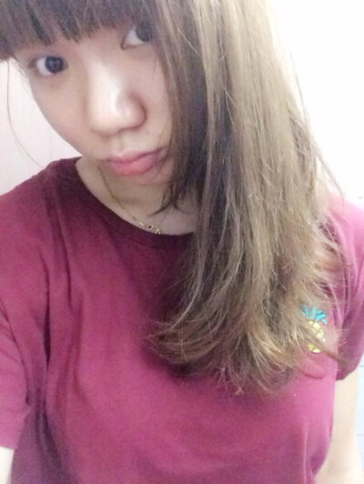 总会留下青春的色彩，要活得潇洒自如