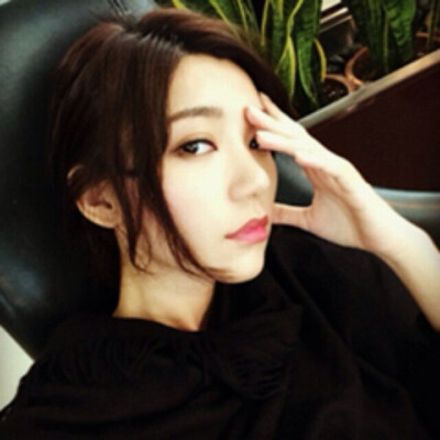 纵然万劫不复，纵然相思入骨，我也待你眉眼如初，岁月如故