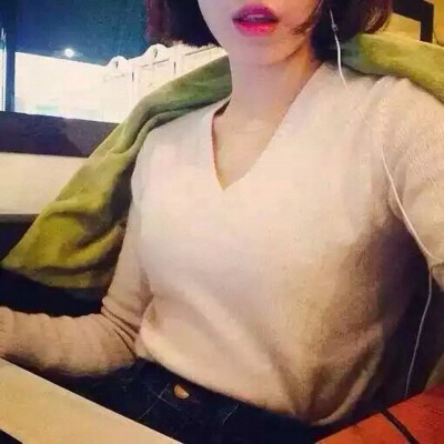 纵然万劫不复，纵然相思入骨，我也待你眉眼如初，岁月如故