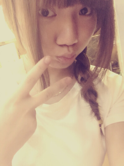 不需要真正理解，只需要沉默或者一个微笑