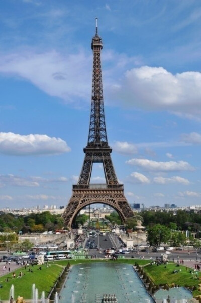 放空的心，是最好的礼物；独走的路，是最美的风景。