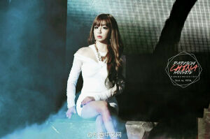 朴春 2NE1 PARK BOM