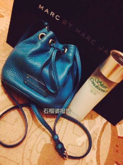 Marc by Marc Jacobs 水桶包