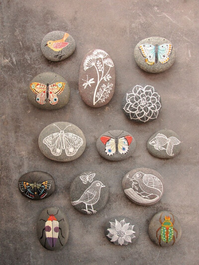 各种动植物赎回石头大集合，大家可以试试DIY手绘石头哦
