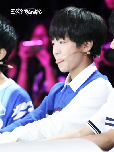 TFBOYS王俊凯 王俊凯 140828年代秀录制高清图 cr.logo