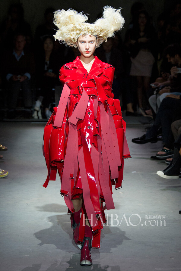 2015春夏巴黎时装周：川久保玲CdG (Comme des Garcons) 女装秀