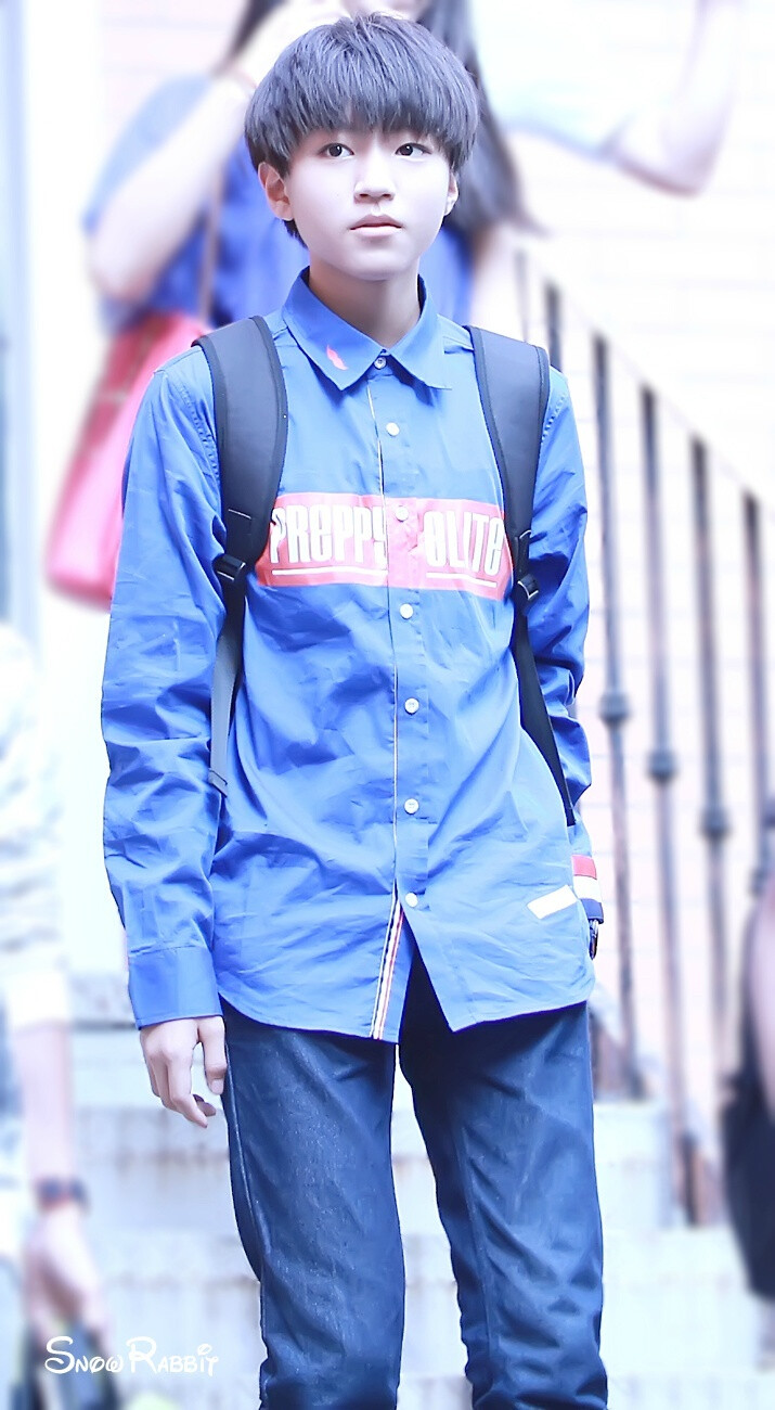 TFBOYS王俊凯 王俊凯 140914高崎-江北机场高清图 cr.logo