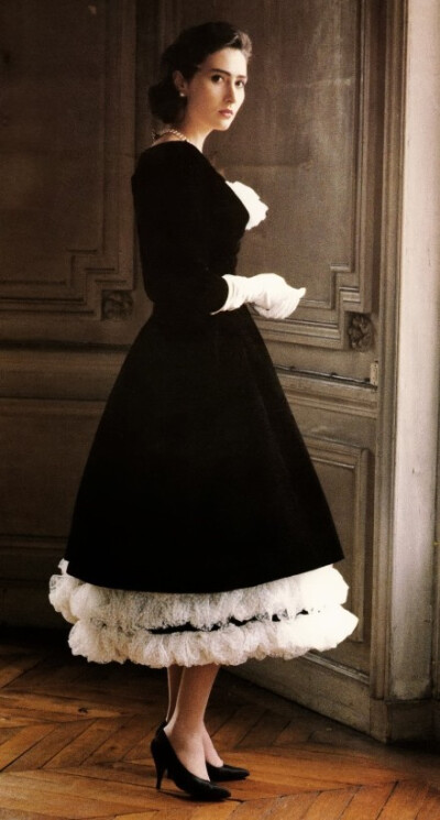 Dior1957