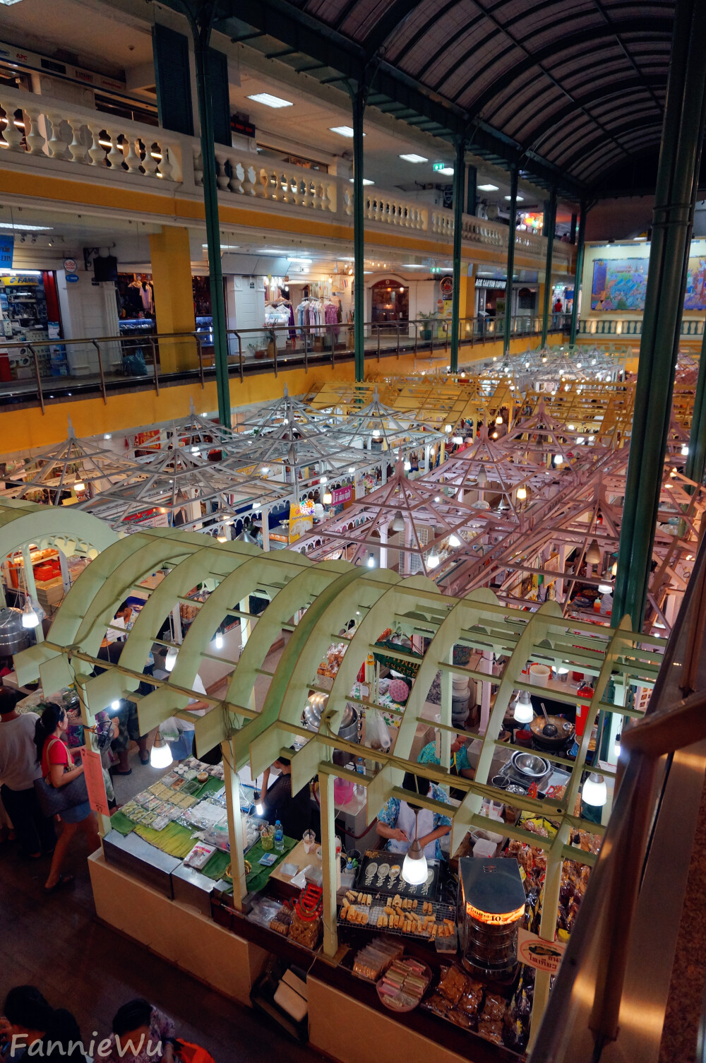 Old Siam Plaza,Bangkok,Thailand。（Photo by Fannie Wu）曼谷靠近唐人街的老暹罗广场。