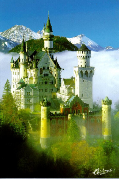 德国天鹅堡，童话般的城堡