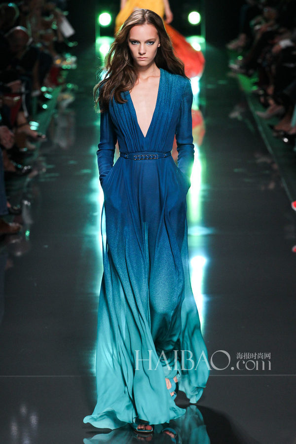 艾莉·萨博 (Elie Saab) 2015春夏女装秀绮丽 多姿的海底世界！(再次美哭我，谁说一成不变的→_→)