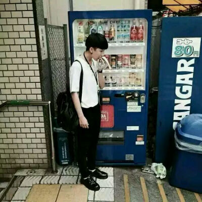 最好我在意的 任何面容都不会老