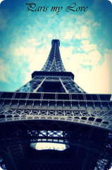 【埃菲尔铁塔】浪漫的巴黎人给铁塔取了一个美丽的名字——“云中牧女”。