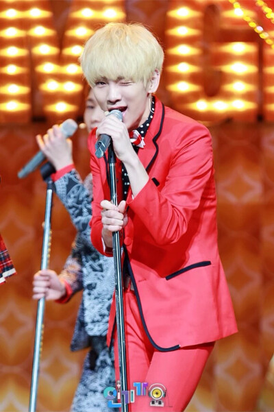 SHINee 金起范 Key