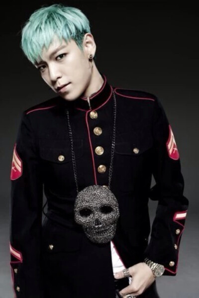 帅到顶端的提欧皮 TOP