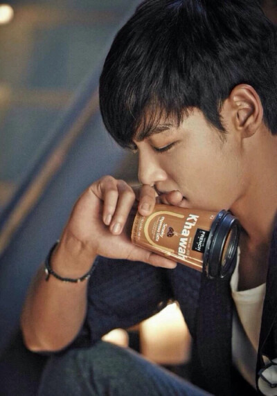 帅到顶端的提欧皮 TOP