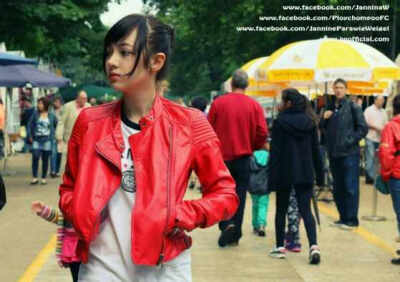 Jannina W，生于2000年7月30日的一位泰国混血小美女，是YouTube上知名的翻唱歌手。