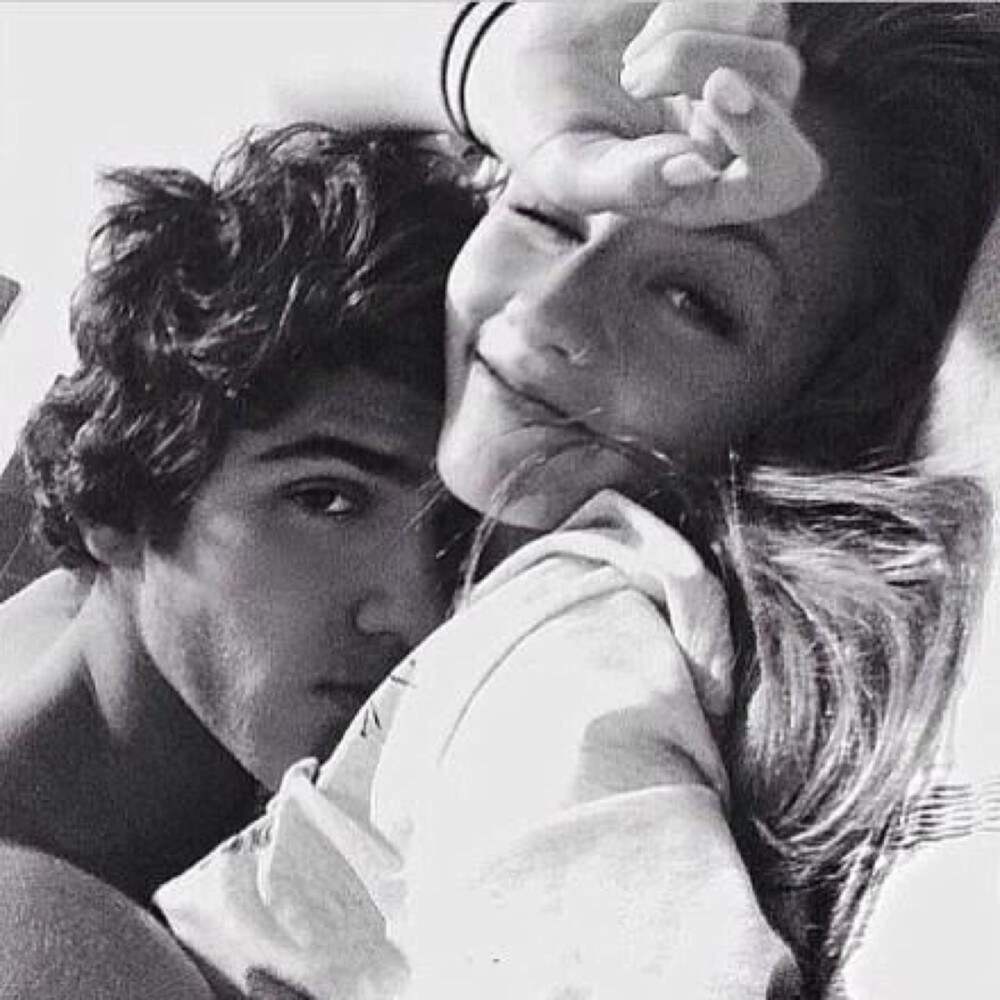 我不悔，终不悔。能与你相遇，便是缘分。