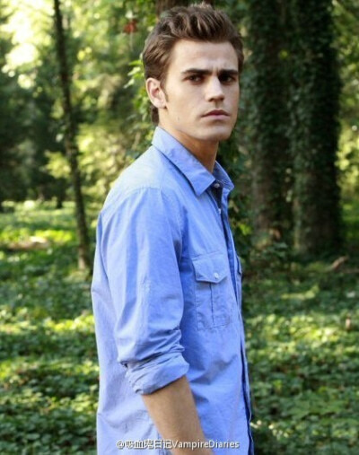  Paul Wesley (保罗·韦斯利)