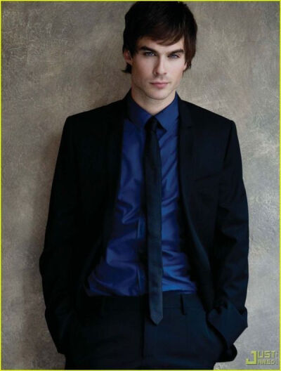 Ian Joseph Somerhalder（伊恩·萨默海尔德）