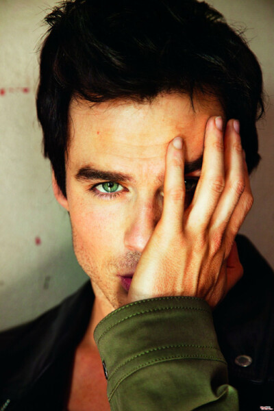 Ian Joseph Somerhalder（伊恩·萨默海尔德）