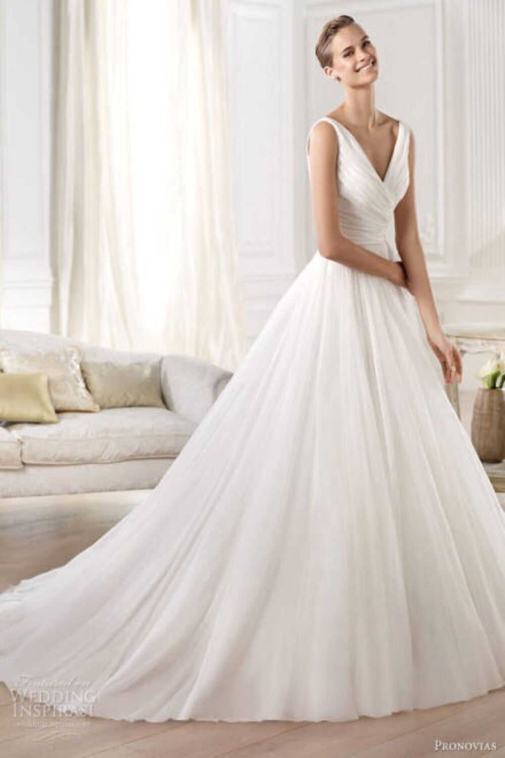 Atelier Pronovias 2014 婚纱礼服系列