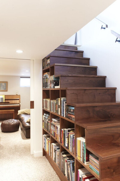 楼梯与书架的完美结合