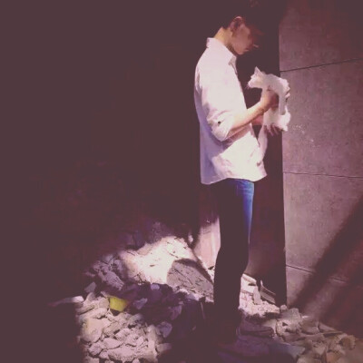 你从未给她安全感却还怪她瞎猜忌