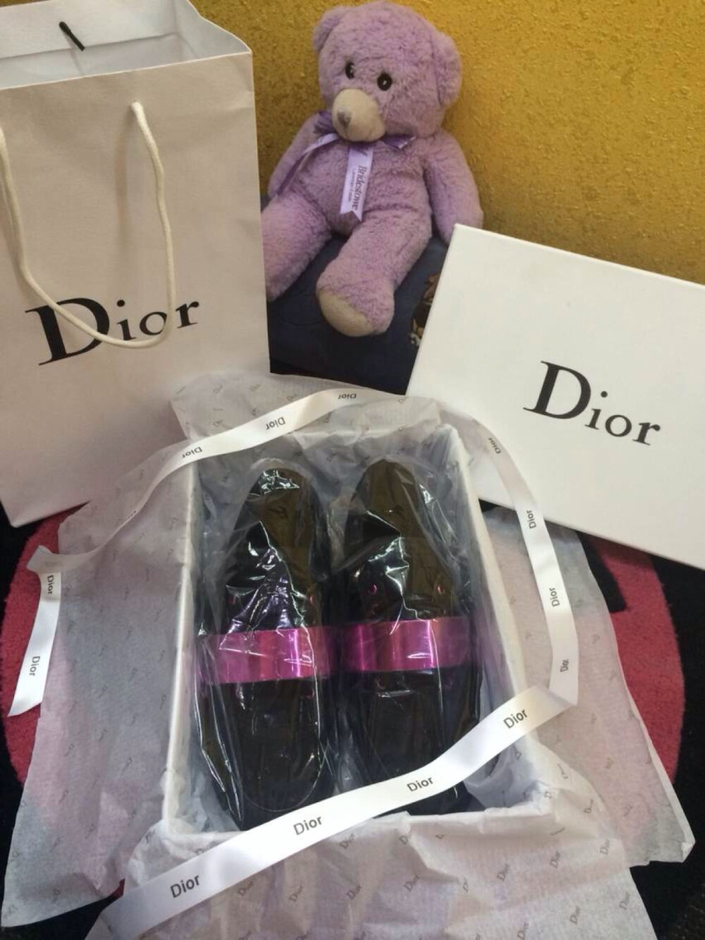 独家现货上新✨Dior✨休闲鞋专柜3⃣色入牛皮面各种滚边各种拼.全羊皮内里独家开磨的成型踮脚·大底35m～39m. P26532058664