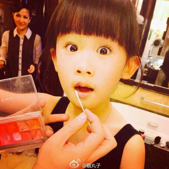 哈哈哈，萌贝太有镜头感