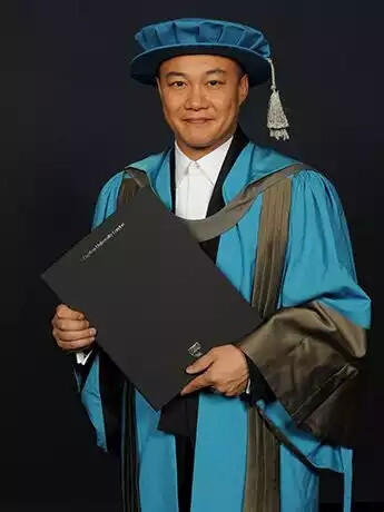 Dr. Chan陈奕迅博士！