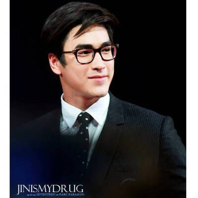 nadech