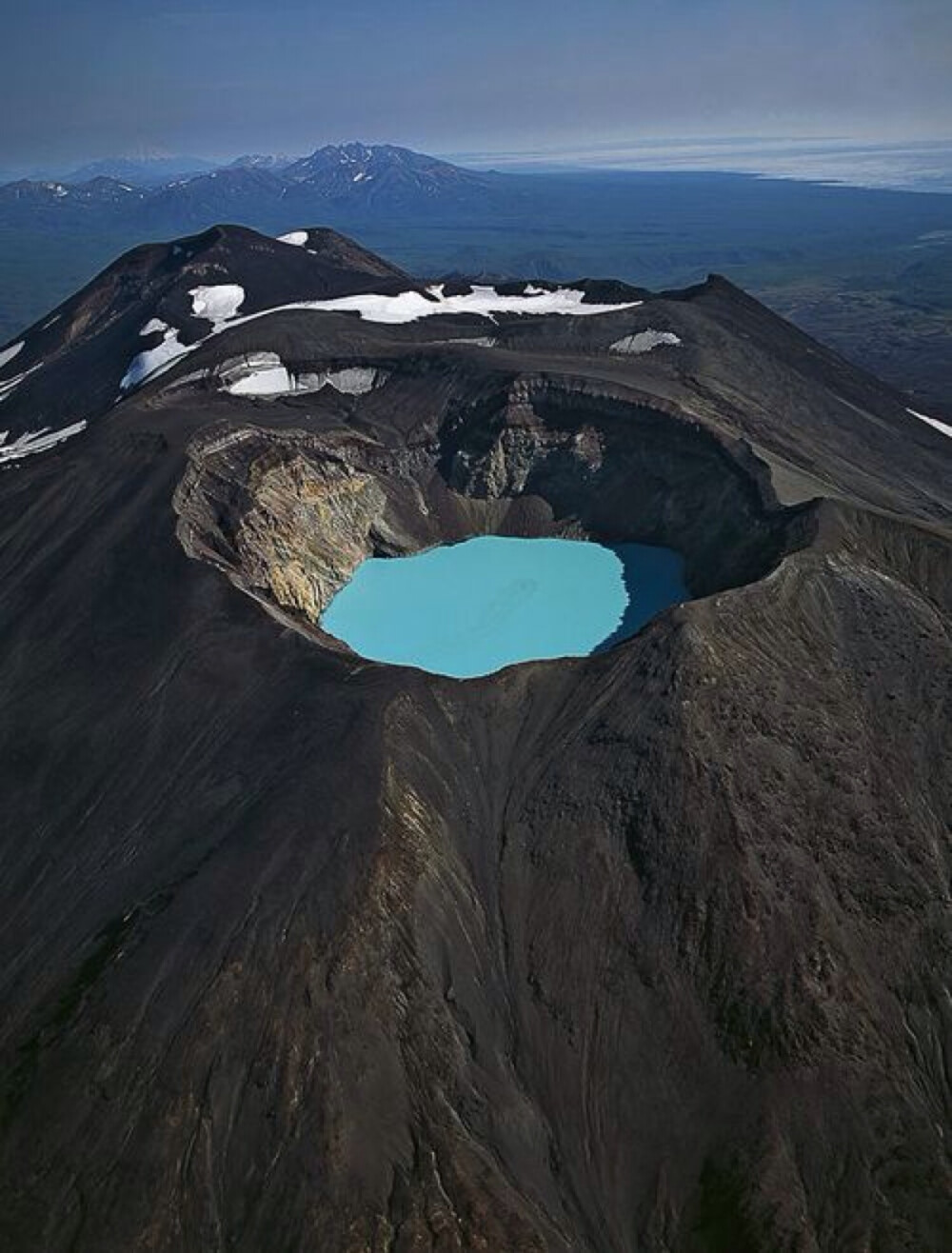 美国俄勒冈州的火山湖