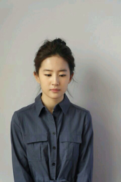 我就是我，是颜色不一样的烟火