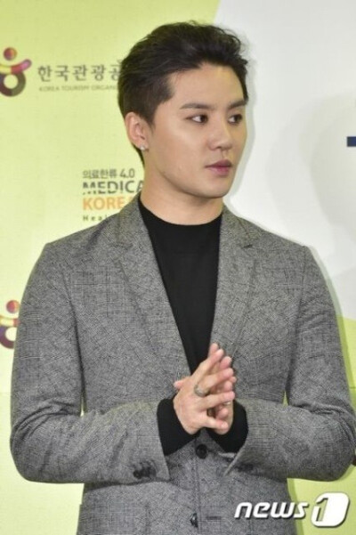 141001 JYJ 金俊秀 医辽观光宣传大使任命式