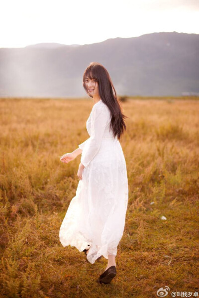 @叫我歹卓 人生最美夕阳红,何须惆怅近黄昏。出镜@啊雅姐姐